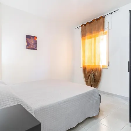 Spazioso Bicamere Fronte Mare Apartamento *