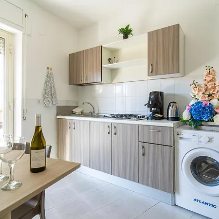 Spazioso Bicamere Fronte Mare Appartement *