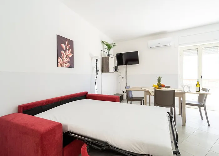 Spazioso Bicamere Fronte Mare Apartamento